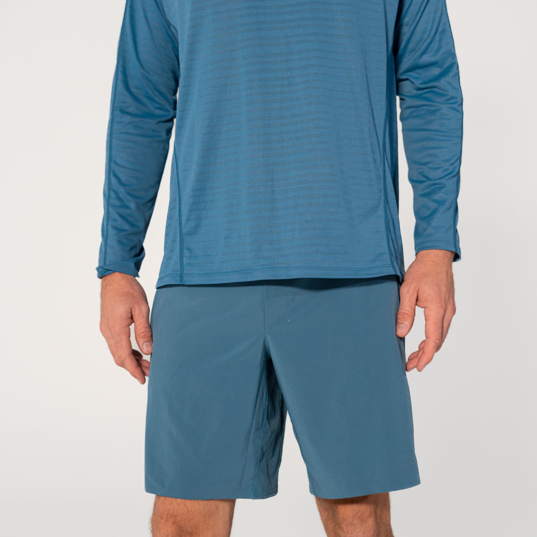 AVI Pickleball Shorts 9" (Liner) Astronaut